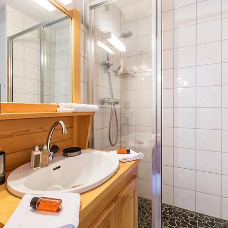 Apartment Duplex 2 Avec Cheminee, Garage Et Terrasse - La Clusaz, Proche Des Pistes, Wifi Inclus - Fr-1-437-12